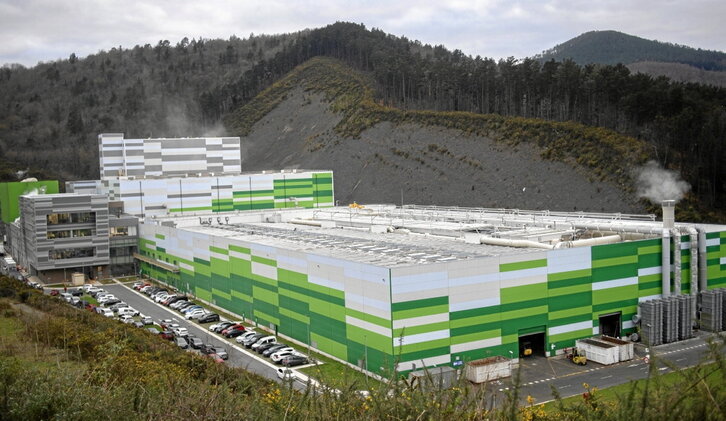 La incineradora de Zubieta ha cumplido cinco años de su entrada en funcionamiento.