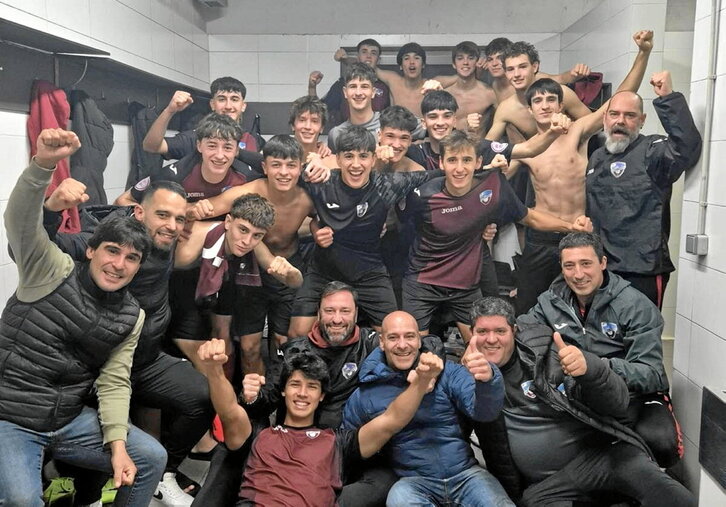 Vasconia taldeak 2-0 irabazi zion Antiguokori, eta bideratuta utzi zuen Koparako sailkapena.