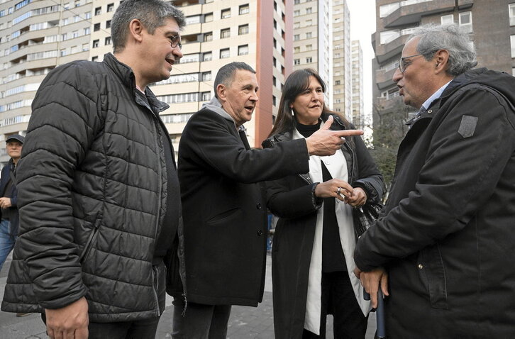 Gorka Elejabarrieta, Arnaldo Otegi, Laura Borràs eta Quim Torra, atzo Bilbon.