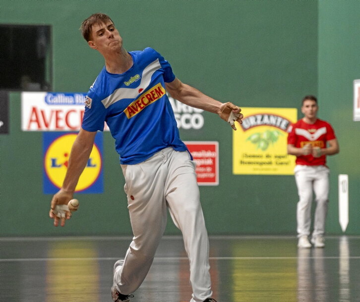 Martxel Iztueta txukun eta sendo aritu zen Labriten.