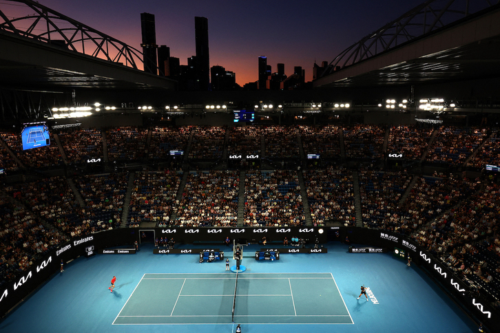 Imagen capturada durante el partido entre Zverev y Pouille en el Open de Australia. 