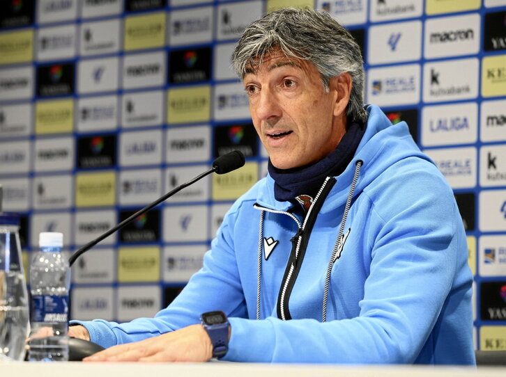 Imanol Alguacil, en su comparecencia de ayer en Zubieta.