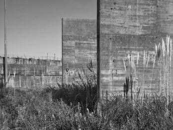 Las ruinas de la central de Lemoiz, fotografiadas por Ixone Sádaba.