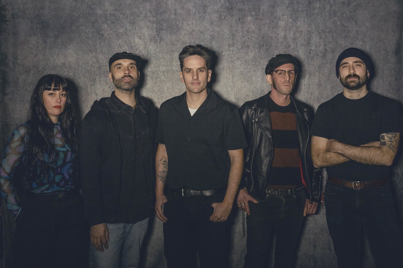 Izaki Gardenak taldeak disko berria aurkeztuko du asteburuan.