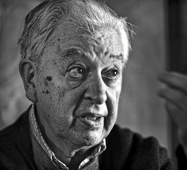 Txillardegi, 2010eko urrian ateratako beste argazki batean.