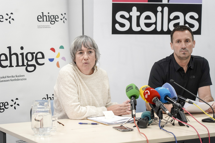 Lurdes Imaz y Juan Zubia, representantes de Ehige y Steilas respectivamente.