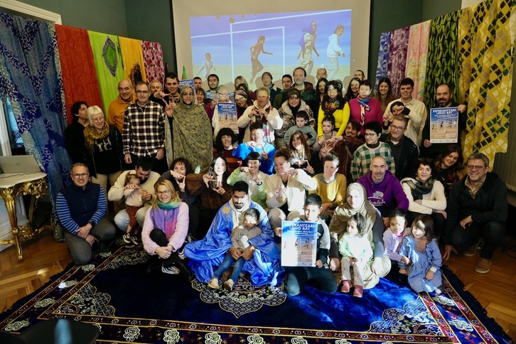 Comparecencia en Donostia de los representantes de Oporrak Bakean.