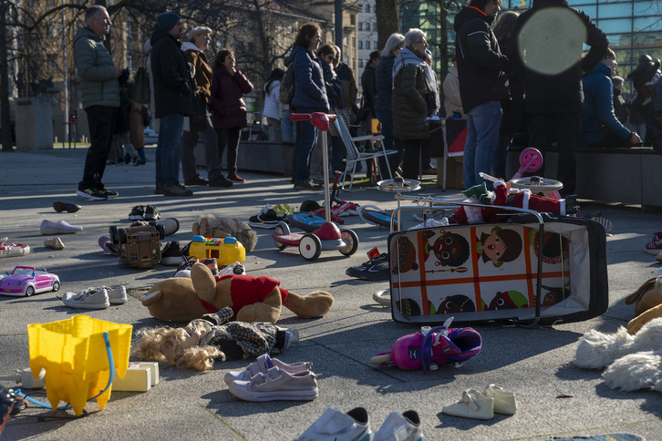 Gazan hildako haurren omenezko mobilizazioa, 2024ko abenduan Iruñean.