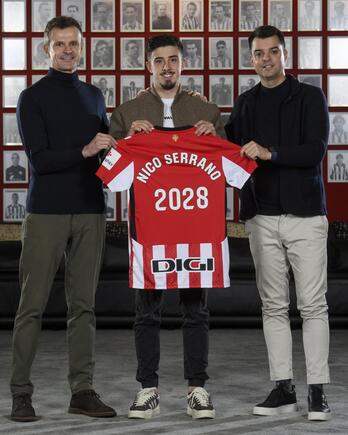 Nico Serrano ha renovado con el Athletic hasta 2028.