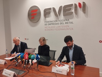 Responsables de la Federación Vizcaína de Empresas del Metal, en la comparecencia.