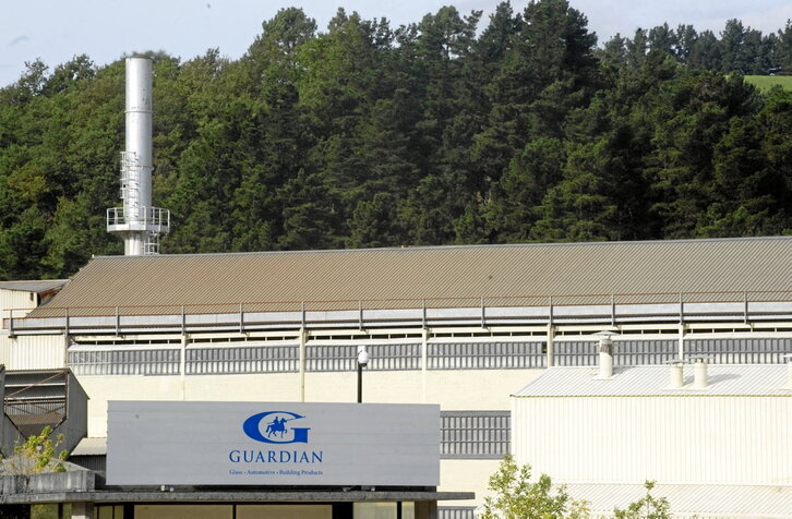 Fábrica de Guardian en Laudio, que se cerrará en seis meses.