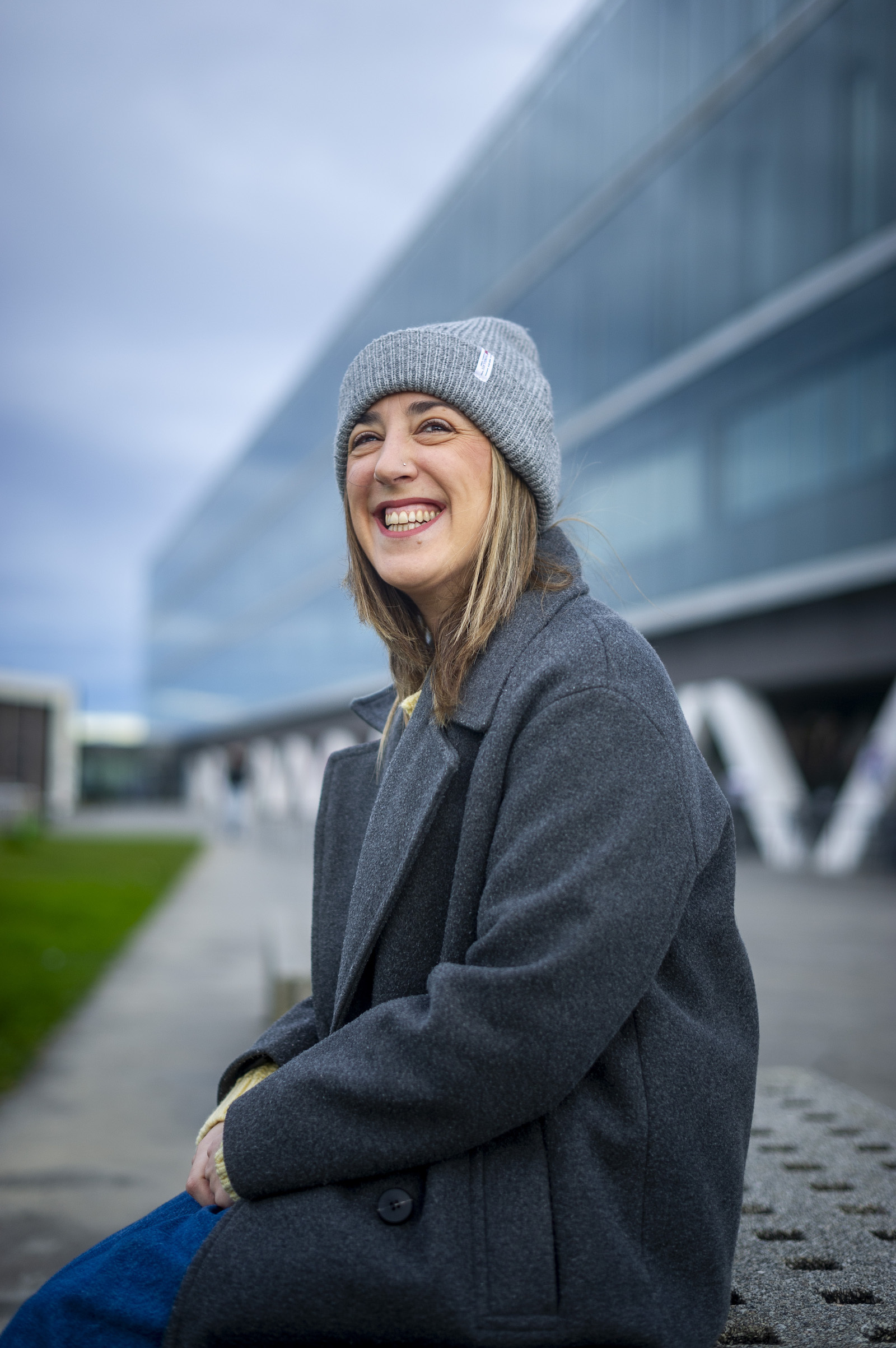 Boíllos atiende a NAIZ en los alrededores de la Facultad. (Jaizki FONTANEDA | FOKU)