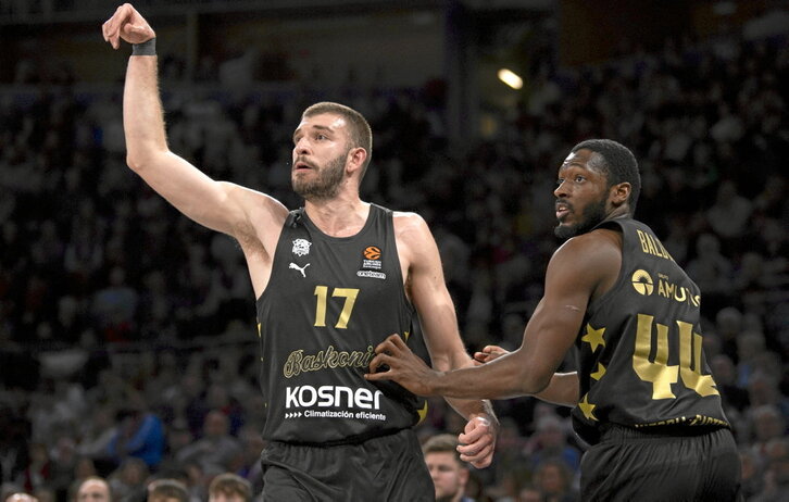Nikos Rogkavopoulos brilló con luz propia en el partidazo de Saski Baskonia.