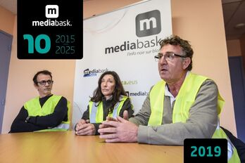Yñaki, Katie et Denis, de gauche à droite, participent au mouvement depuis son début.