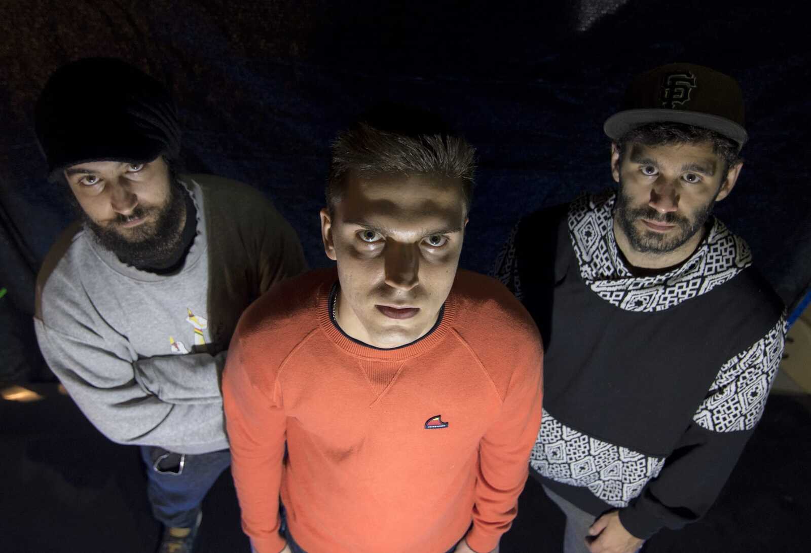 Emanaldi hau eskaini eta gero, Nikotina lozorroan sartuko da kantu berriak konposatzeko.