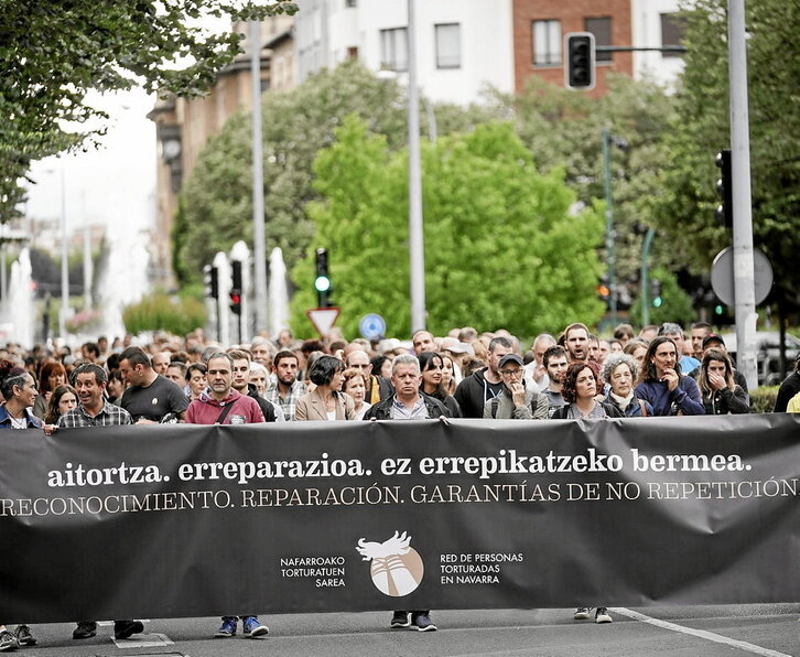 Imagen de una manifestación de la Red de personas Torturadas de Nafarroa.