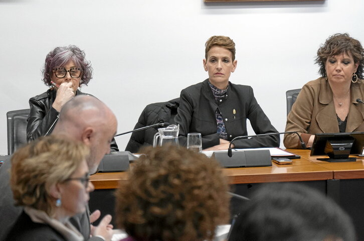 La lehendakari Chivite, durante su comparecencia en la Comisión de Régimen Foral del Parlamento de Nafarroa.
