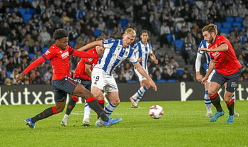 Oskarsson -Boyomo eta Moncayolarekin borrokan- Europa Leaguen bi gol sartzetik iritsiko da Sadarreko Liga derbira.