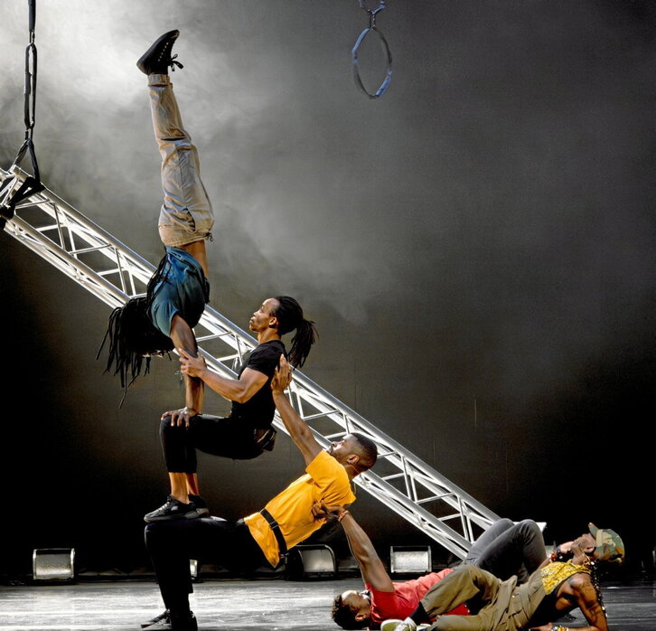 «Mahmud y no solo Mahmud», de Puntocero Company.