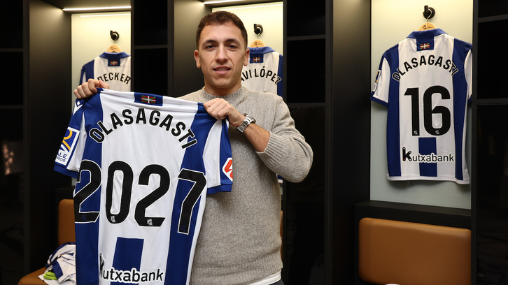 Olasagasti seguirá vistiendo de txuri-urdin hasta 2027.