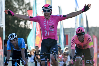 Algunos equipos se han plantado en la Estrella de Bessèges, cuya cuarta etapa la ganó al sprint Samuel Leroux.