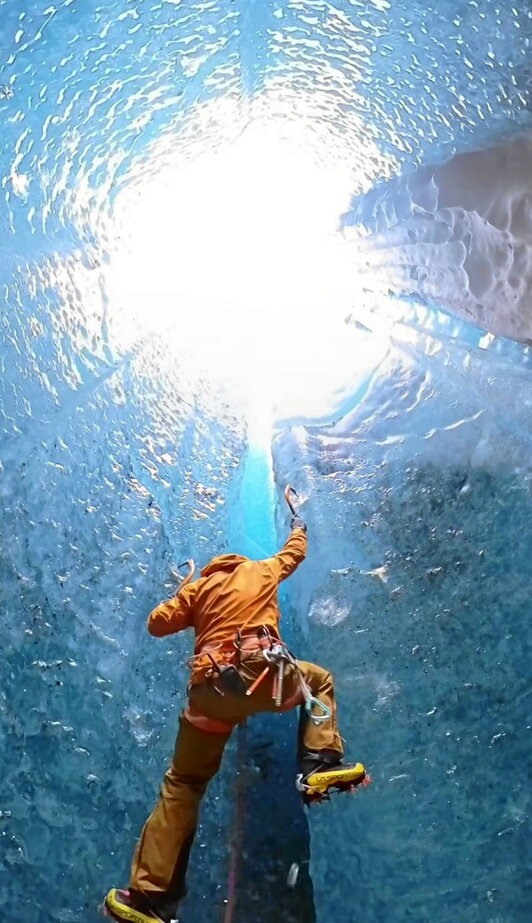 Jeff Mercierren arabera, izotz eskaladaren etorkizuna glaziarren barruan dago.