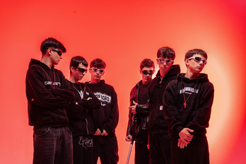 Zilibito Records seikote oiartzuarrak gau girora eraman gaitu beren estreinako lanarekin.