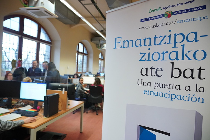 Comparecencia para dar datos sobre el Programa Emantzipa en febrero de 2024.