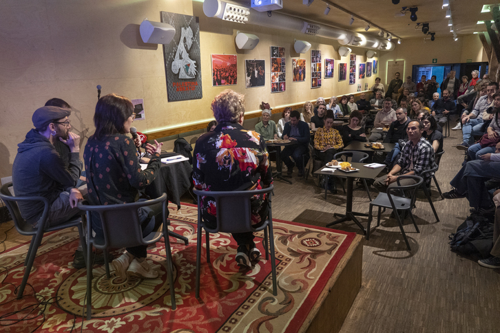 Bilboko Bira kultur gunean aurkeztu dute Hezkuntzartea elkartea.