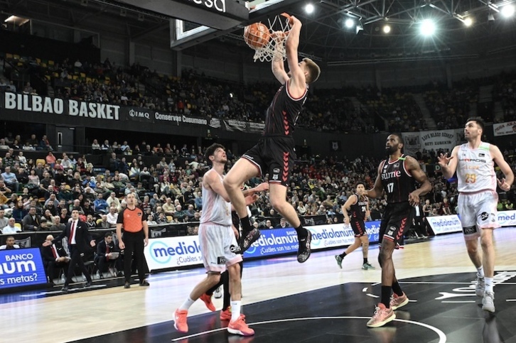 Thijs De Ridder es uno de los jugadores de Bilbao Basket que estará presente en las «Ventanas FIBA».