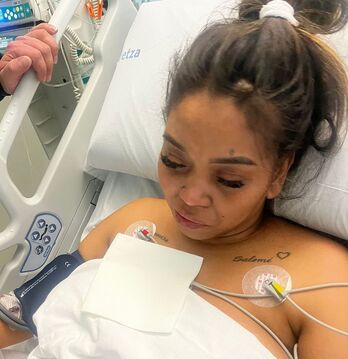 Karen Daniela Ágredo Palacios, en el Hospital Donostia.