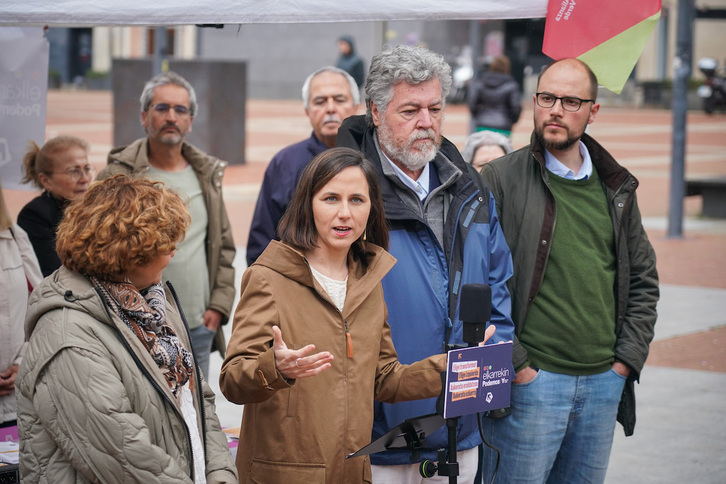 Ione Belarra, en un mitin de Elkarrekin Podemos en Gasteiz, en abril del año pasado.