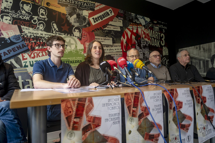 Rueda de prensa de Martxoak 3, este martes en Gasteiz.