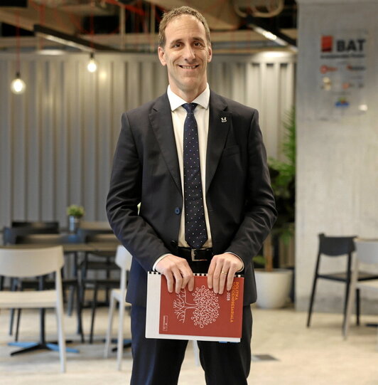 Pello Rodríguez, presidente de Mondragon, antes del desayuno informativo.