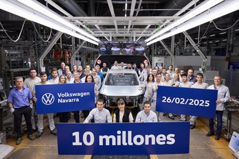 De Landaben ha salido este miércoles el coche número 10 millones de VW Navarra.
