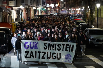 2023ko abenduan Gernikako Sare Feministak egindako manifestazio jendetsua.