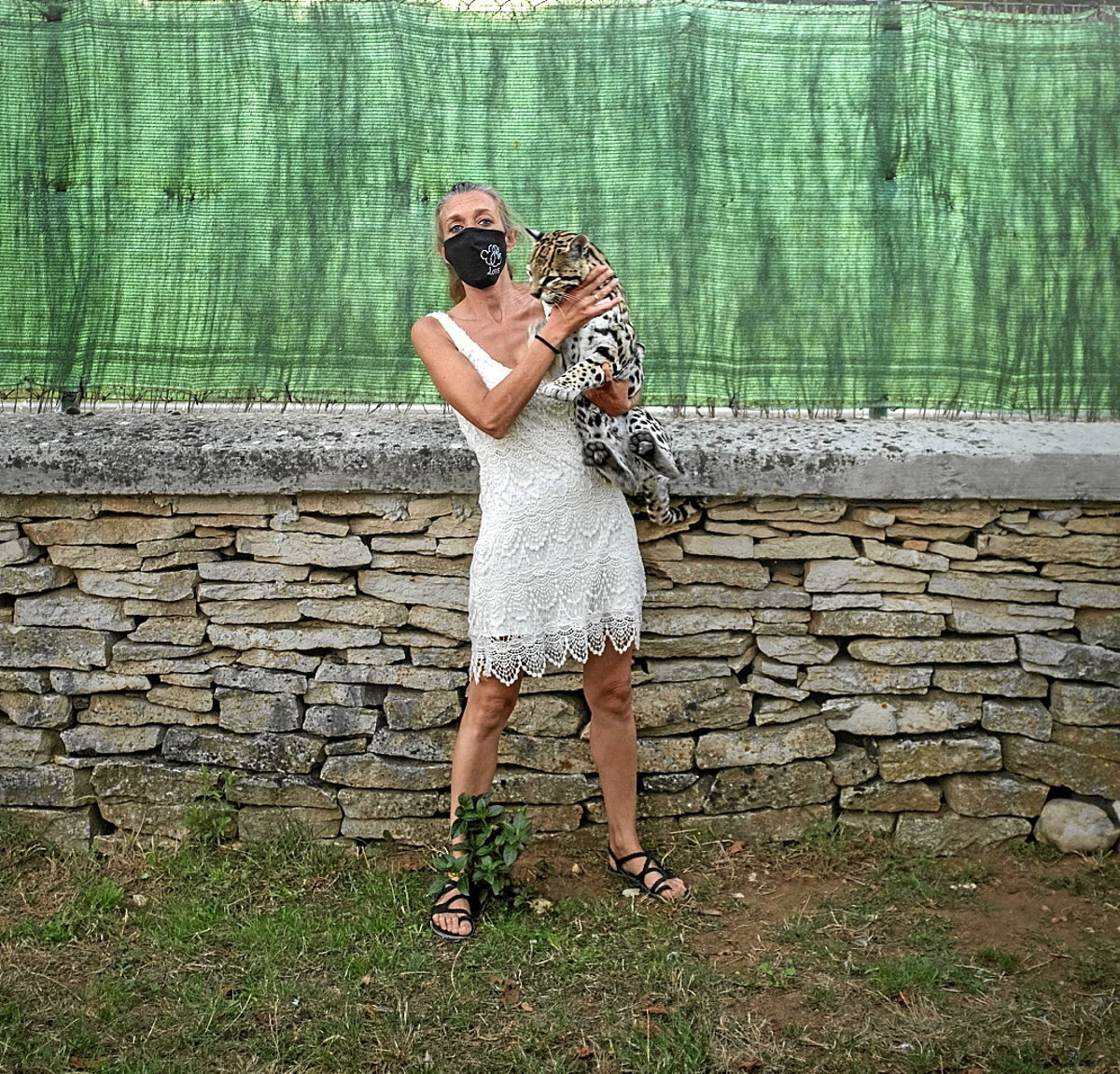 Juncal con su ocelote, en Tutera.