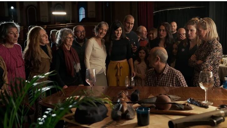 ‘Esto no es Hollywood (La historia inacabada de los hermanos Ibarretxe)’ filmeko une bat.