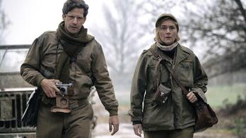 Kate Winslet eta Andy Samberg filmeko pasarte batean