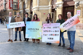 Loraldia jaialdiaren aurkezpena Arriaga Antzoki parean, otsailean.