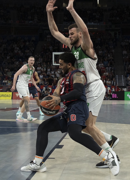 Pese a sus problemas en el tobillo, Howard jugará frente a Zalgiris.