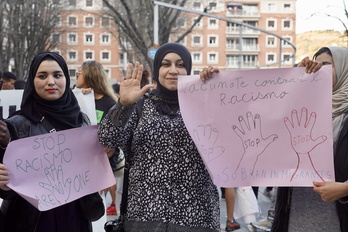 Arrazakeriaren aurka Bilbon egindako mobilizazio baten argazkia. 