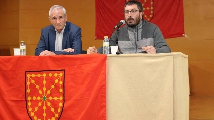 Castejon 1894 elkarteak antolautako hitzaldia.