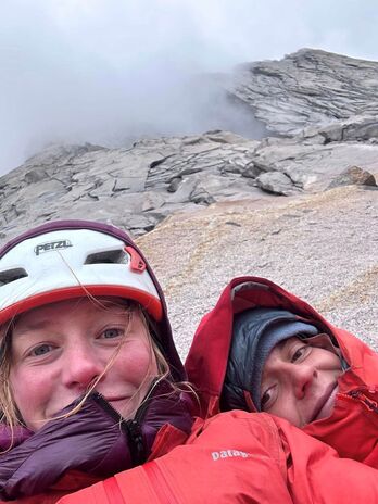 Cardinal eta Pankratz bibak batean; gau horretan hotz handia egin zien.