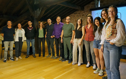 Euskarazko hizkerari buruzko ikerlanak bultzatzeko deialdi berriak plazaratu dituzte.