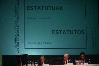 Una imagen de la Asamblea Extraordinaria en la que se dio por aprobado el nuevo texto estatutario.
