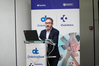 Plan Onkologiko berria aurkeztu du Gontzal Tamayo Lakuako sailburuak.