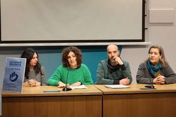 Gutxieneko soldata propioaren aldeko sindikatuek egindako agerraldia.