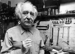 Gabriel Celaya, lantokian.