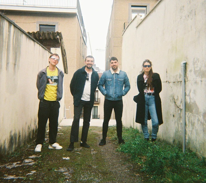 Pello, Alex, Borja eta Lore Nekane dira Marte Lasarte.